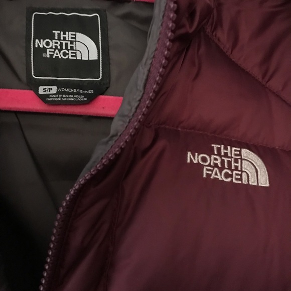 WORN ONCE North Face crop jacket - Picture 2 of 5